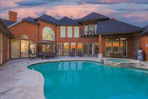 Gorgeous Vacation Home w Private Pool